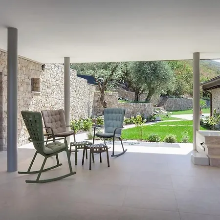 Divina22 - Divina Con Piscina E Vista Διαμέρισμα Castelletto Di Brenzone