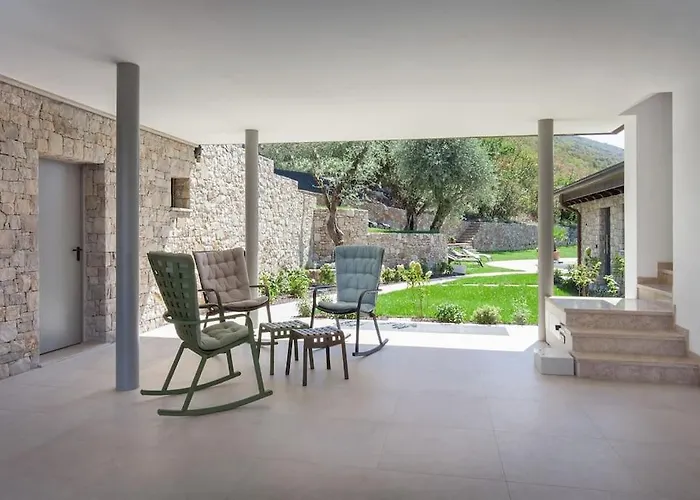 Divina22 - Divina Con Piscina E Vista Διαμέρισμα Castelletto Di Brenzone